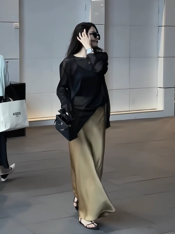 Emily Clud's Selection Recommendation ~ High-End Acetate Satin Skirt and Sun Protection Top Two-Piece Set for Women Emily Clud's Selection Recommendation ~ High-End Acetate Satin Skirt and Sun Protection Top Two-Piece Set for Women