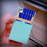 Можно установить светящуюся пластиковую автоматическую прессу с 20 сигаретными коробками с автоматическим пулей с сигаретной оболочкой, а не настраиваемая настраиваемая сигарета корпус