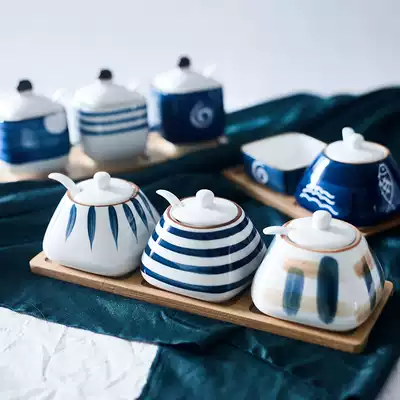 Japanese seasoning bottle ceramic seasoning jar household seasoning box set kitchen oil salt jar chili oil tank three-piece set
