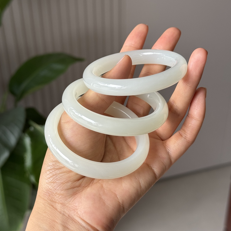 Hetian White Jade 57mm Bracelet