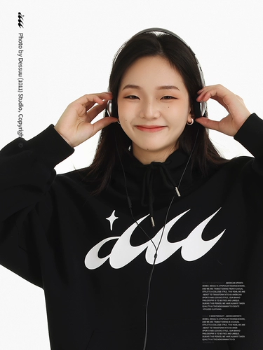 Классический женский свитшот с капюшоном Dessuu с принтом логотипа, весна 2025, новый базовый универсальный свободный тяжелый топ