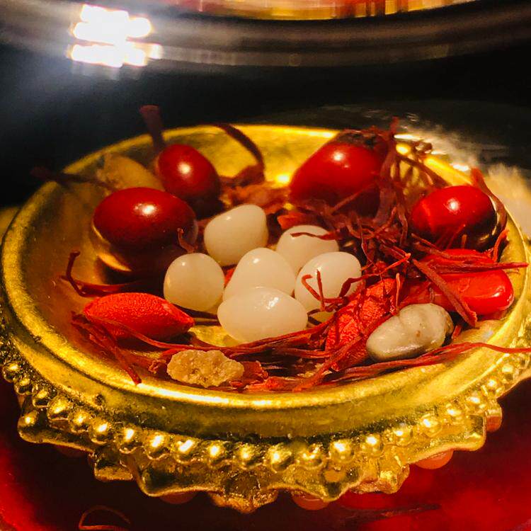 Shakyamuni Buddha's white jade-colored brain shaft solid son, limited to 10 pieces, for the relic Tagaru