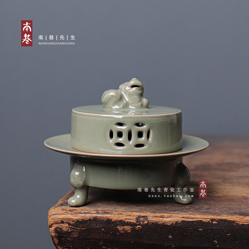 越窑秘色釉仿古三足狻猊熏香炉，真的这么绝吗？🤔深度测评带你了解