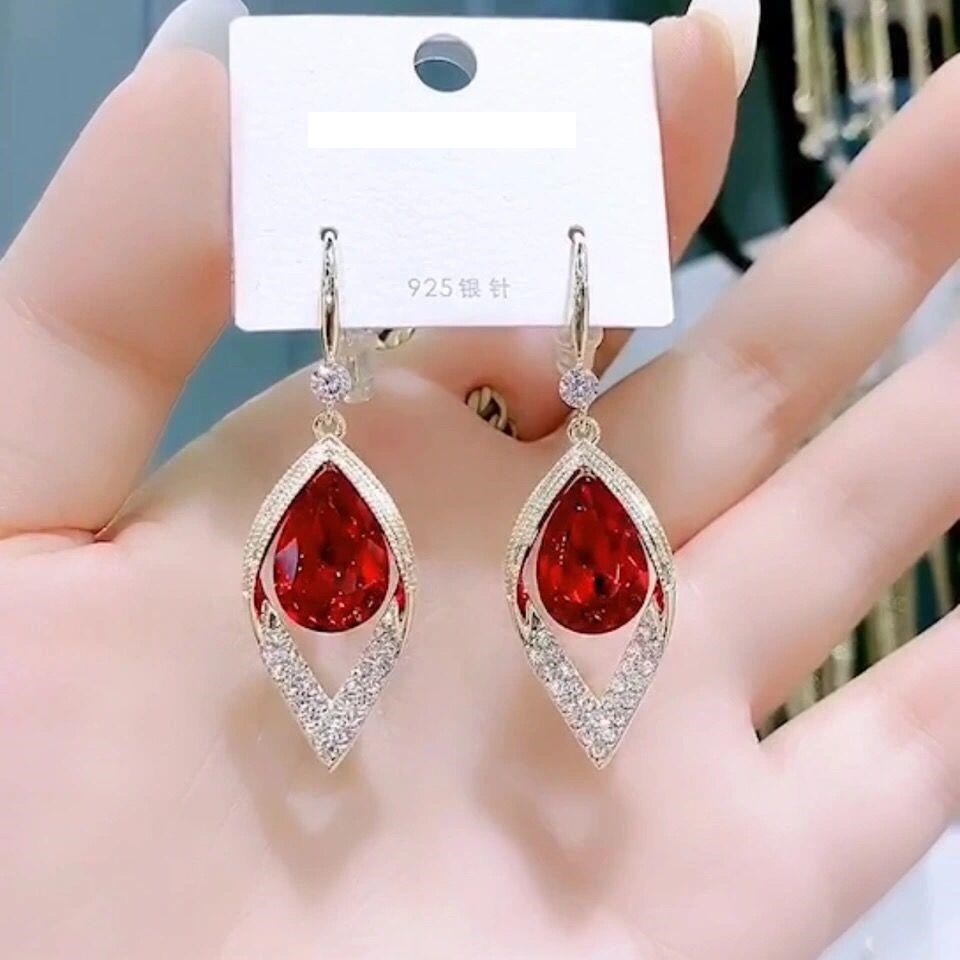 Earrings hook-up hook earrings 2021 new trend 925 silver needle red leaves one night money earrings