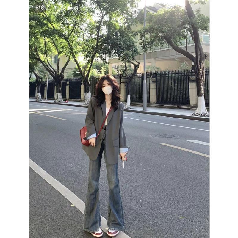 Autumn and Winter Salt-Based Outfits, Light and Mature Style, Hong Kong-Style Royal Sister, High-End Suit Jacket, Jeans, Korean Drama Two-Piece Suit for Women