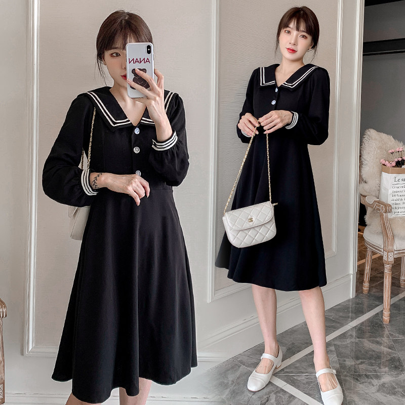 Pregnant women's spring dress mid-length version of fashion Hepburn style Western style age-reducing tide mother lapel small black dress temperament is thin
