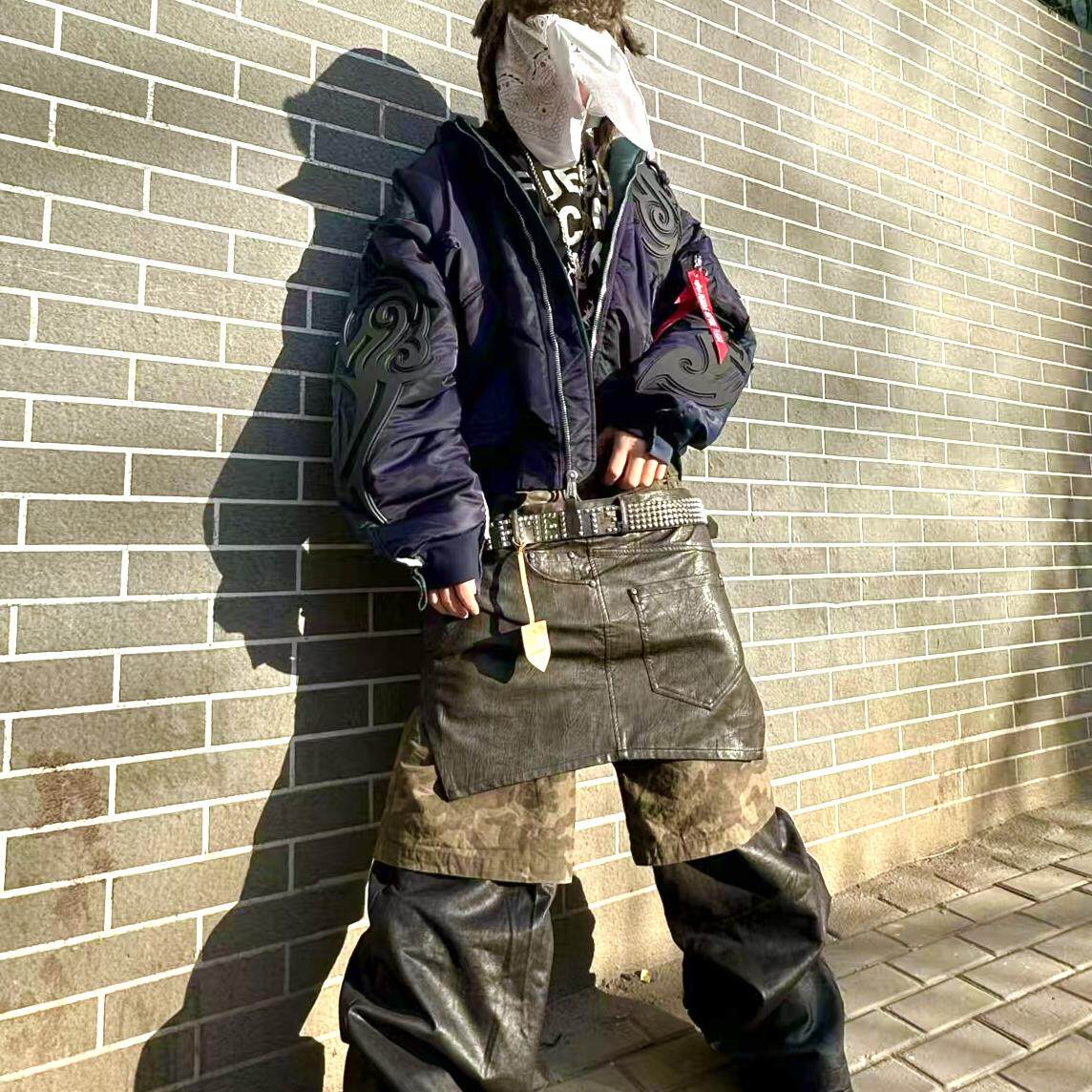 Vetements x Alpha Industries 19AW Tribal Bomber：潮流界的新宠，你 