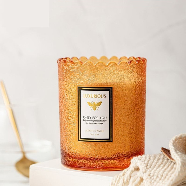 Niche ins Style Lace-Edged Embossed Scented Candle Souvenir Bedroom Romantic Flirting Sleep Aid for Girls Freesia