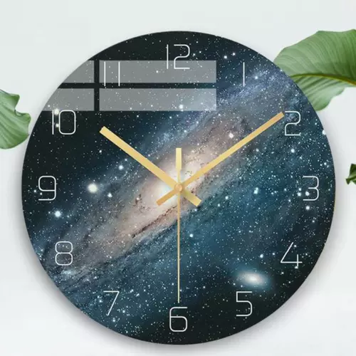 Простые внутренние часы на висящих часах дома гостиная скандинавская северная декоративная декоративная тихий искусство простые настенные часы висит часы дома.