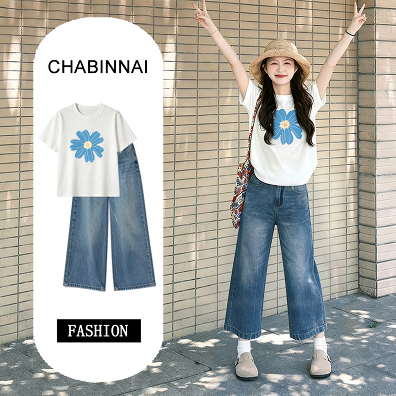 2026 Summer New Style, Absolutely Stunning and Beautiful Korean-Style T-Shirt, Wide-Leg Jeans, Light Luxury and High-End Feel Small Suit for Women 2026 Summer New Style, Absolutely Stunning and Beautiful Korean-Style T-Shirt, Wide-Leg Jeans, Light Luxury and High-End Feel Small Suit for Women