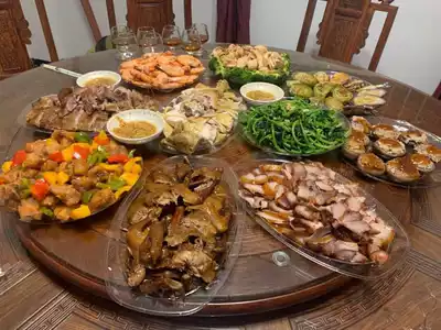 Disposable plate plastic hard-served household banquet high-end big fish plate round outdoor barbecue party wedding