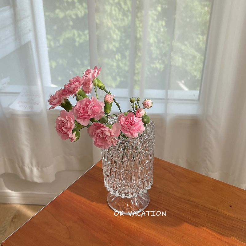 vintage French style retro light extravaganza embossed with transparent high-footed glass vase flowers floral floral floral