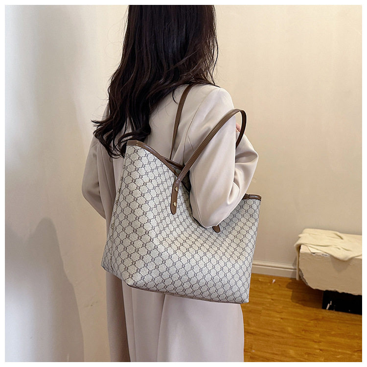 O1CN01Q9zXkR2A4IasLuumc !!2210404298149