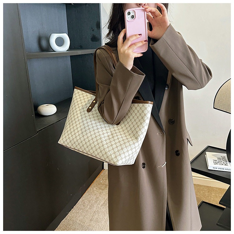 O1CN01gpKzry2A4IateshnQ !!2210404298149