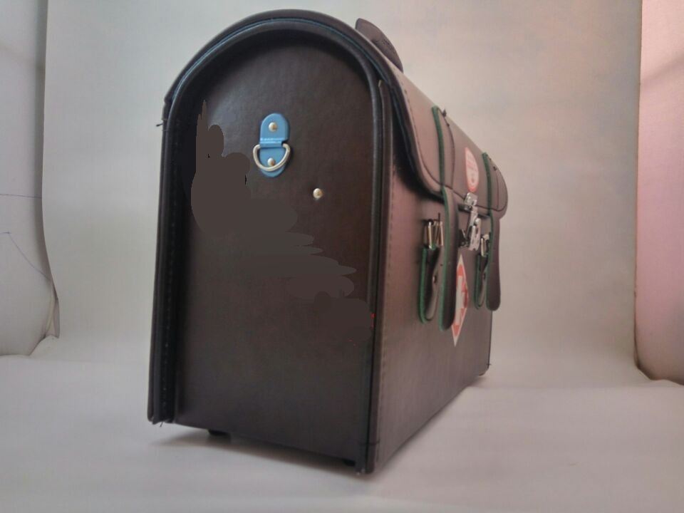 Backpack small storage medicine box leather leather medical visit box home leather medical visit box brown full set of medical practice