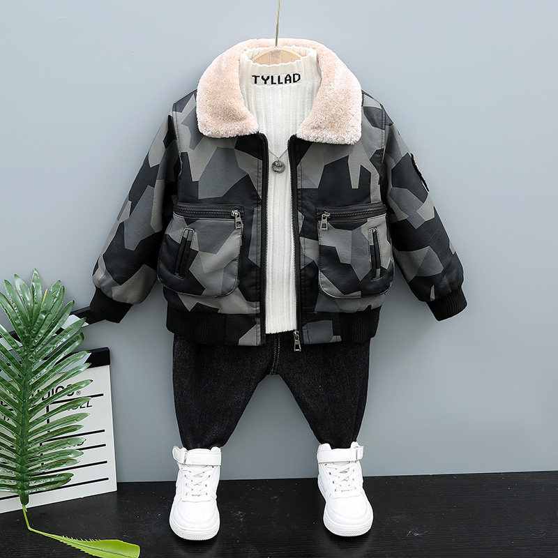Children's plus coat in autumn and winter 2021 baby's Han - Edition jacket camouflage boy winter clothing thickened children's clothing