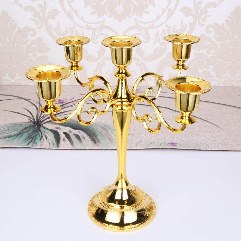 Eurostyle Candle Holders Three Heads Five Heads Swing Pieces Retro Romantic Wedding Props Candlelight Dinner Dining Room Hotel Home Decoration