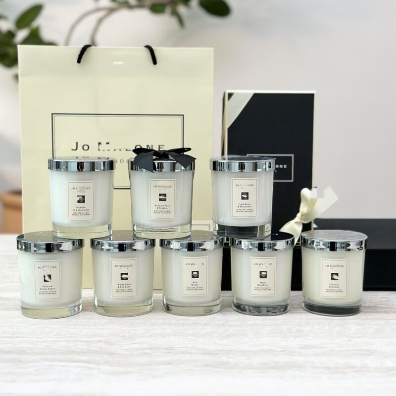 Scented Candles, British Pear, Niche Home Bedroom, Smokeless Aromatherapy Gift Box, Birthday and Holiday Souvenirs Scented Candles, British Pear, Niche Home Bedroom, Smokeless Aromatherapy Gift Box, Birthday and Holiday Souvenirs