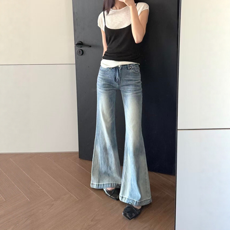 Vintage Blue Flared Jeans for Women, New Autumn Style, Plus Size, Elastic, Slimming, Non-Tight Straight-Leg Bell-Bottom Pants Vintage Blue Flared Jeans for Women, New Autumn Style, Plus Size, Elastic, Slimming, Non-Tight Straight-Leg Bell-Bottom Pants