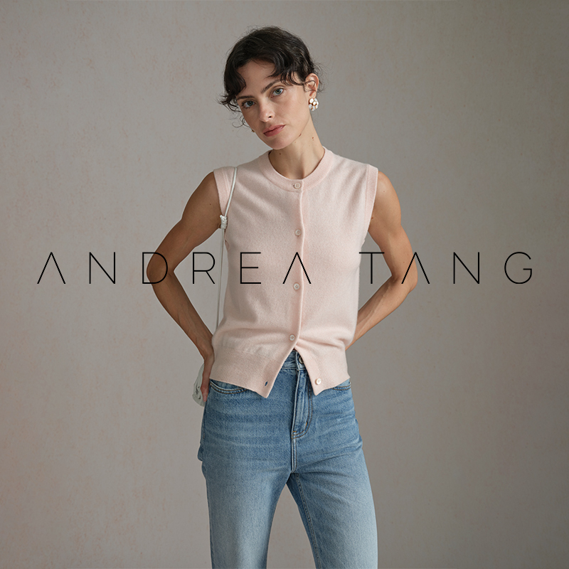 Andrea Tang|Randy|Cashmere Wool Peach Pink Round Neck Short Knitted Vest for Women Andrea Tang|Randy|Cashmere Wool Peach Pink Round Neck Short Knitted Vest for Women
