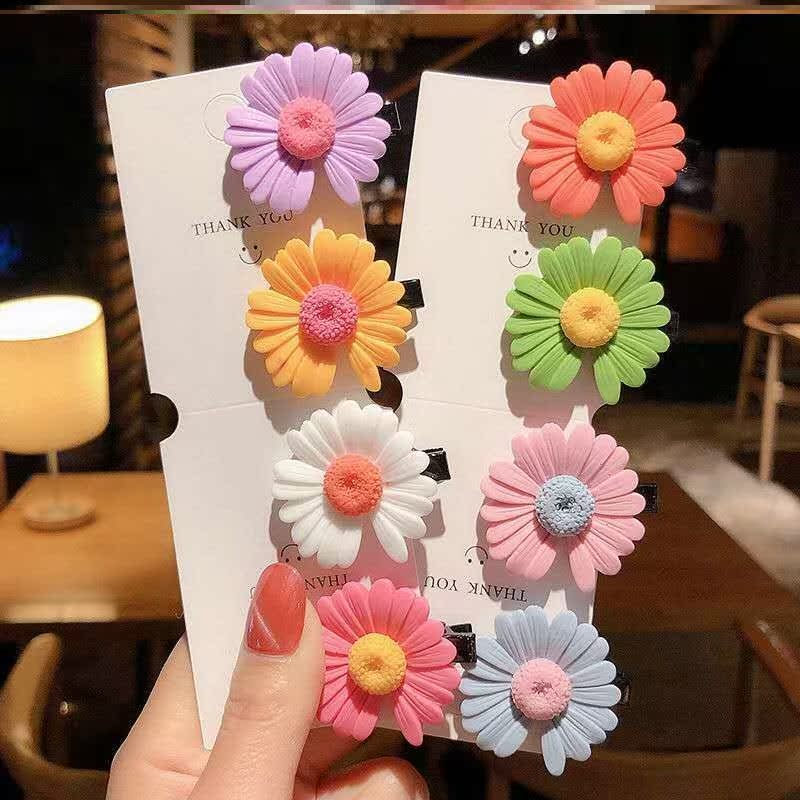 Explosive Wechat Business Offline Push and Add Powder Practical Small Gifts Internet Celebrity Xiao Zouju Creative Children's Gifts Event Gifts