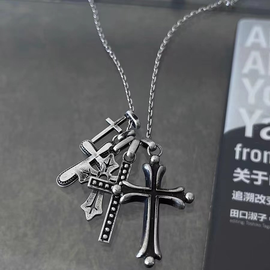Undercover x trash joint five-cross sterling silver necklace: a Undercover x trash joint five-cross sterling silver necklace: a
