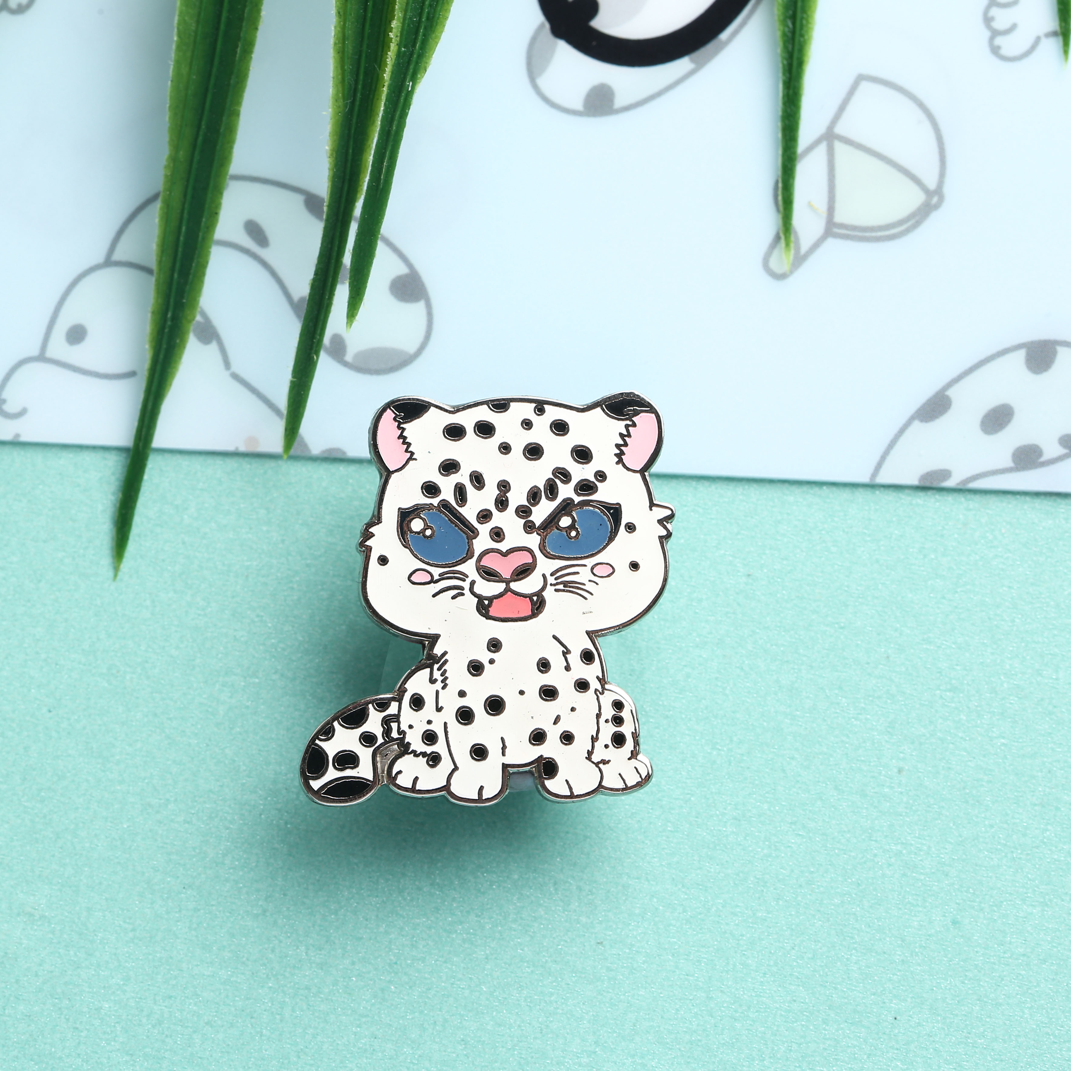 Snow Leopard Snow Cute Cartoon Anime Alloy Butterfly Buckle Decorative Brooch Badge