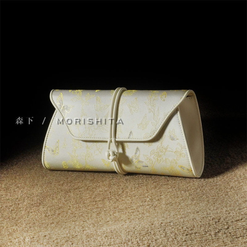 Morishita New Chinese Style Song Brocade Clutch Bag 2026 Spring/Summer National Style White Crossbody Shoulder Leather Bag Underarm Bag Morishita New Chinese Style Song Brocade Clutch Bag 2026 Spring/Summer National Style White Crossbody Shoulder Leather Bag Underarm Bag