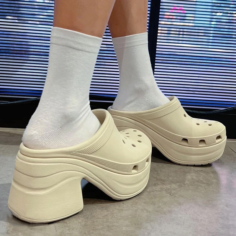 Yi Mengling's Same Style Mermaid Shoes, Clogs, 2026 Summer New Thick-Soled High-Heeled Closed-Toe Shoes, Non-Slip Beach Slip-On Shoes
