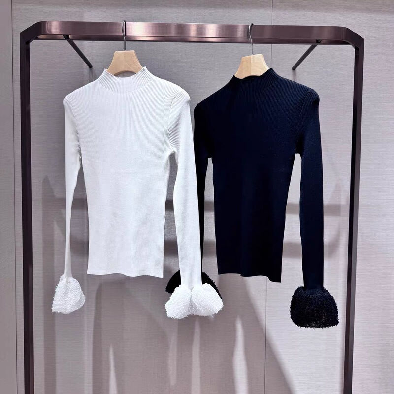 High-Quality Cabinet-Grade Goods 2026 Early Autumn New Style White Fashionable Loop Yarn Ruffle Edge Base Shirt Top for Women Xsj4M02D High-Quality Cabinet-Grade Goods 2026 Early Autumn New Style White Fashionable Loop Yarn Ruffle Edge Base Shirt Top for Women Xsj4M02D