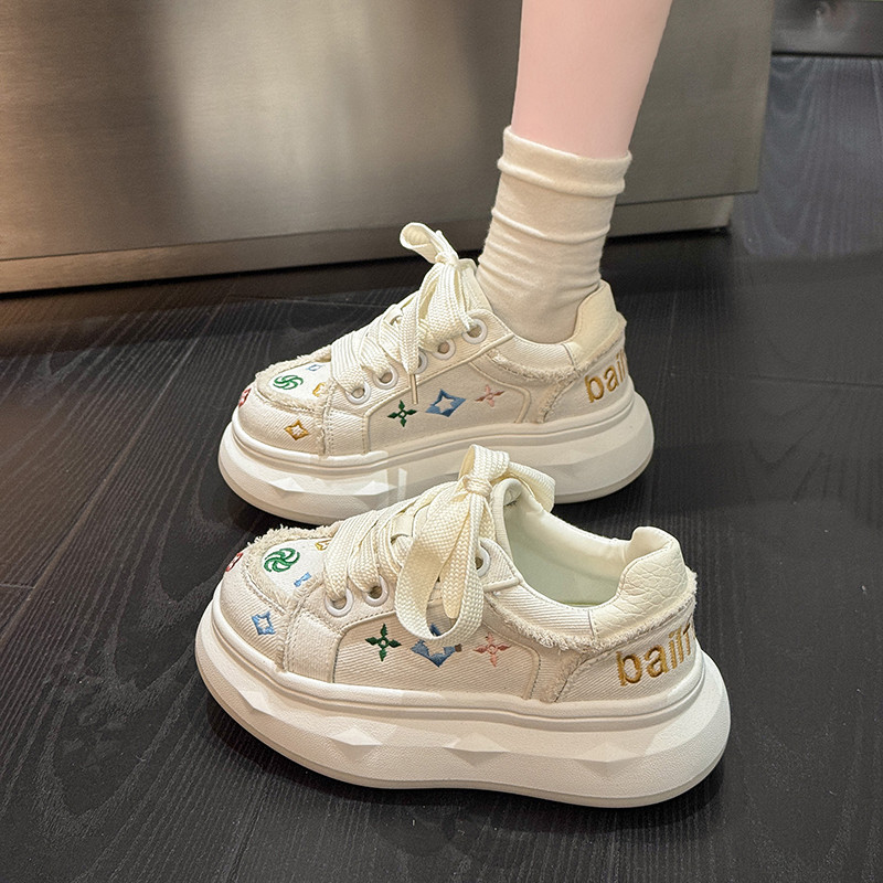 White Embroidered Sneakers for Women, 2026 Spring Thick-Soled Platform Shoes, Height-Increasing White Shoes, Fabric Casual Canvas Shoes White Embroidered Sneakers for Women, 2026 Spring Thick-Soled Platform Shoes, Height-Increasing White Shoes, Fabric Casual Canvas Shoes