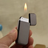 Маленькая креативная ультратонкая металлическая изысканная зажигалка подходит для мужчин и женщин, делается под заказ