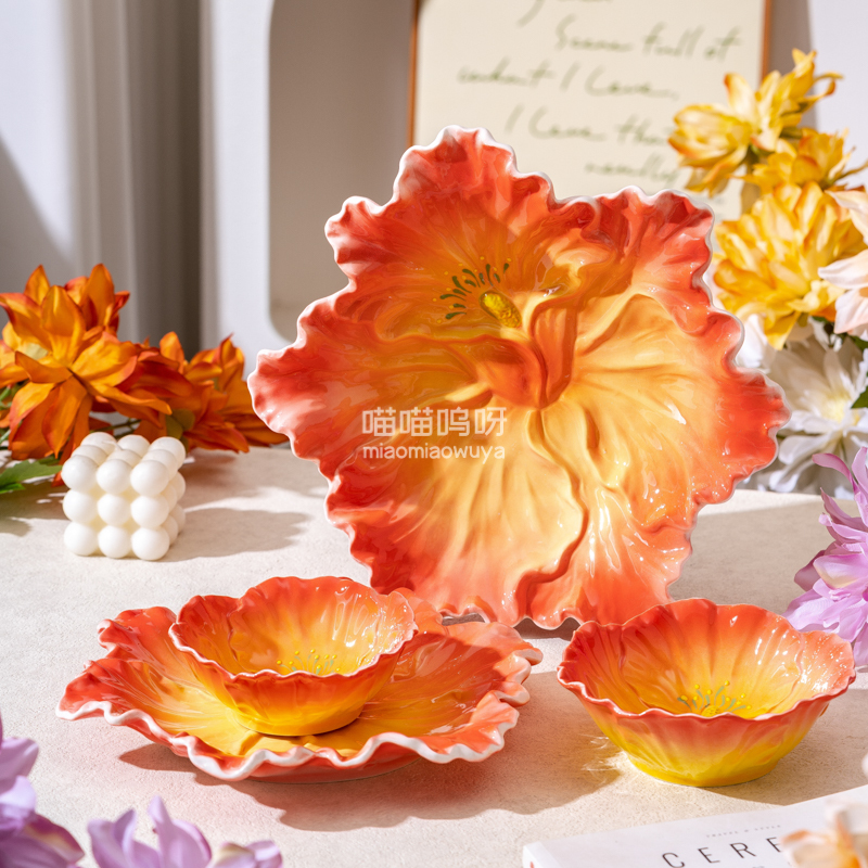 Gradient Red Embossed Cabbage-Shaped Plate with Underglaze Color, Tableware, Rice Bowl, Fruit, Dried Fruit, Candy Plate, Irregular Shaped Plate Gradient Red Embossed Cabbage-Shaped Plate with Underglaze Color, Tableware, Rice Bowl, Fruit, Dried Fruit, Candy Plate, Irregular Shaped Plate