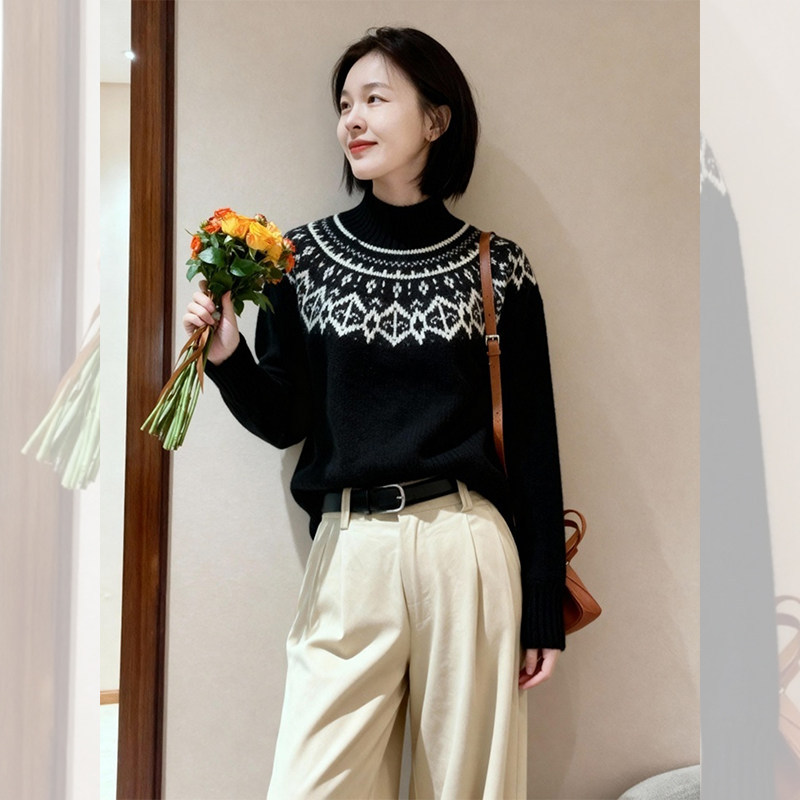 Black Fair Isle Turtleneck Sweater for Women, New Autumn and Winter Style, Can Be Worn Outside or as an Inner Layer, High-End Chic and Unique Knitted Top