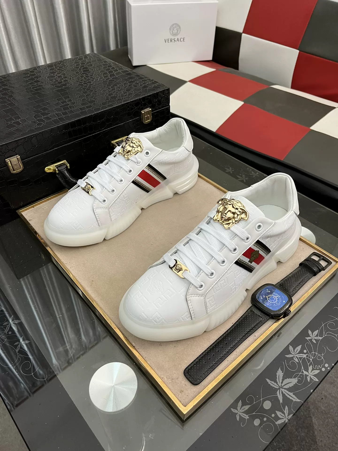 Покупка Versace Versey 2023 Новая Mustsa Принтинг Черный Нижняя часть Постоянная Мужские спортивные досуговые