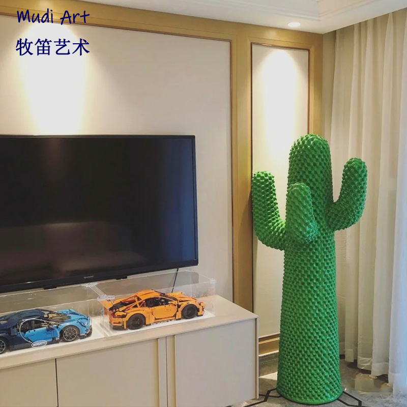 Store glass steel cactus sculpture fitting household TV cabinet next to the sample room