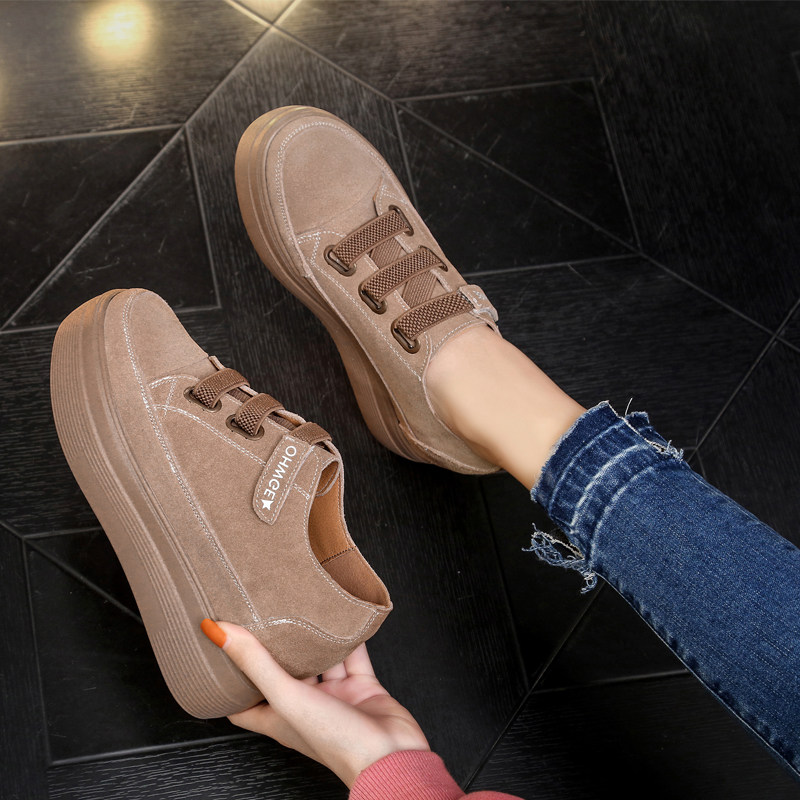 Spring Festival leather increases women's shoes with 8 cm thick shoes fashion small plate shoes pine shoes casual shoes
