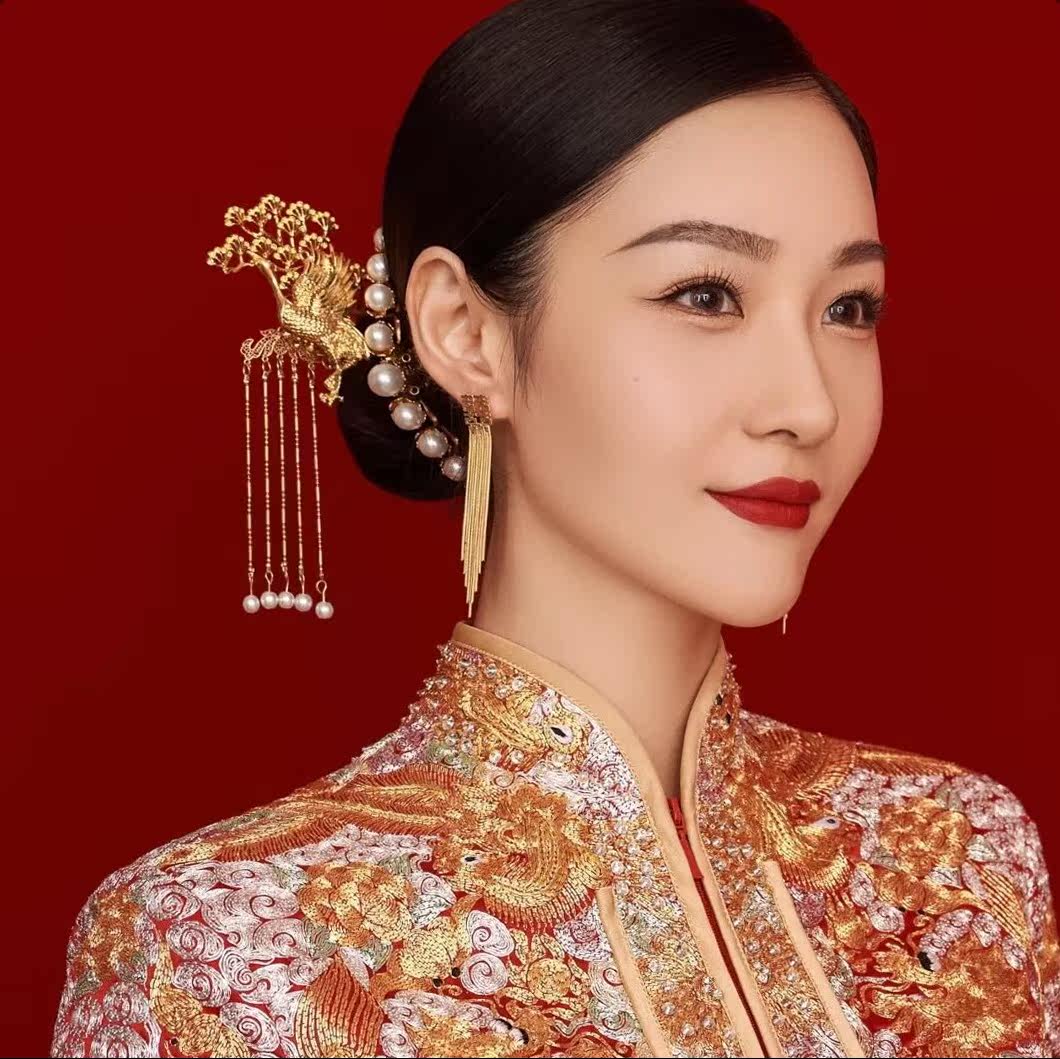 Bride Headlines Superior 2022 new toast suit Xiuhe Wedding Circle Face Hair Hair Hair Walk Simply