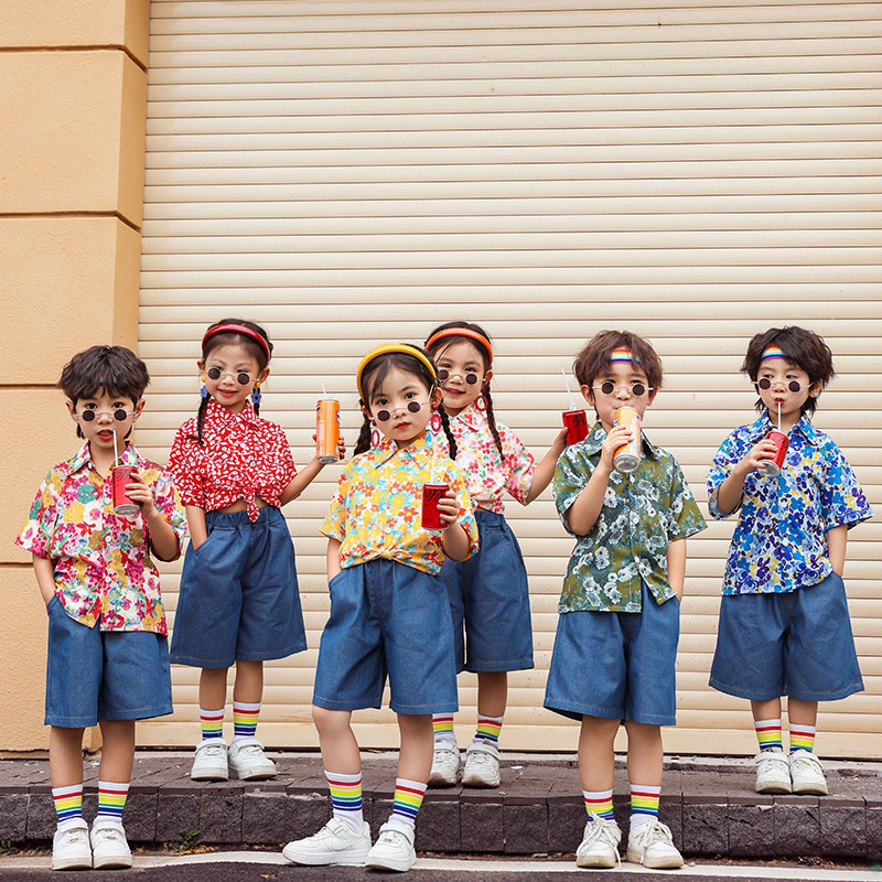 Children's Day Performance Costumes for Boys and Girls, 80S Retro Hong Kong Style Floral Shirts, Dance Costumes, Kindergarten Graduation Costumes