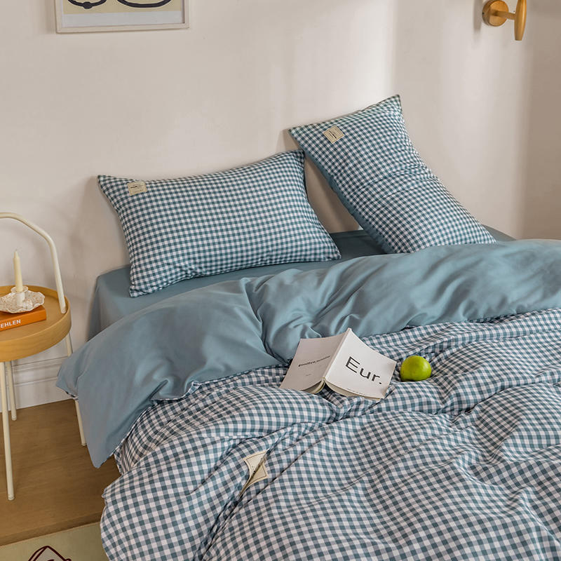 Four-piece sleeve bed in Japanese style Nordic Fengshui cotton bed in a student dorm single-person three-piece in bed