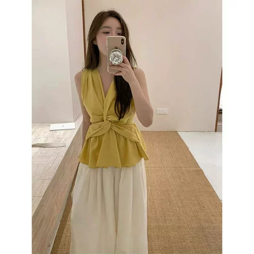 Красный топ с чашечками, майка топ, дизайнерский корсет, французский стиль, V-образный вырез, из хлопка и льна, тренд сезона