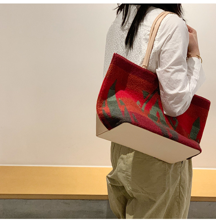 Сумка pendleton毛呢植鞣牛皮拼接大容量复古简约托特包单肩手提大包 Nakama inn