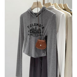 2025 New Style Hooded Long-Sleeve T-Shirt for Women, Fashionable and Versatile, Age-Reducing and Slimming Top with Unique Design for Autumn