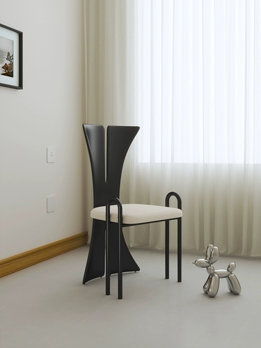 Датский дизайнерский обеденный стол