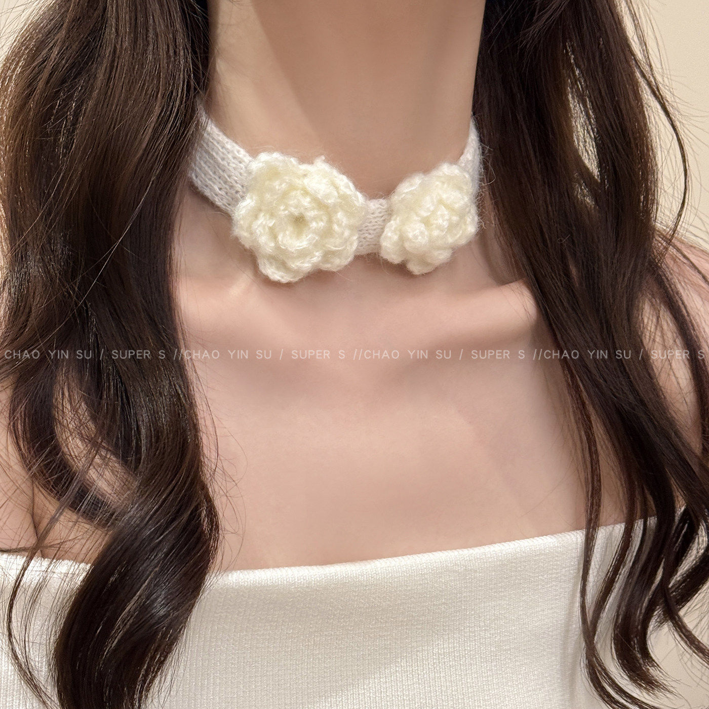 White Lover~ Sweet Knitted Wool Flower Necklace for Women, Winter New Year Atmosphere Neck Chain Sweater Chain Neck Accessory
