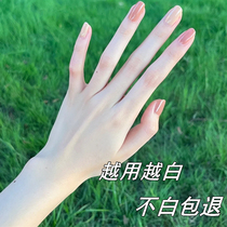 (Watson’s hot sale) Say goodbye to boiled hands turn grandma’s hands into girl’s hands and give you the whitening essence for your delicate hands.