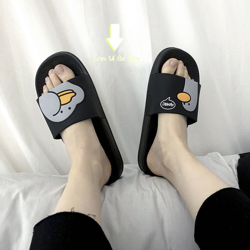Sandas men and women wear anti-slip home in the summer and outer bathroom in and outside bathroom and two wear students