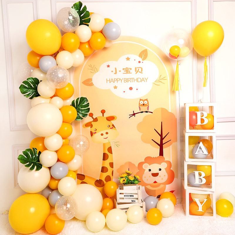 Boys and girls full moon 100 days 100 days banquet layout first birthday layout background wall balloon party decoration scene