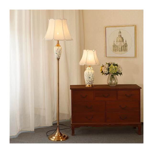 American-Style Ceramic Floor Lamp, Light Luxury, Suitable for Living Room, Bedroom, Study, with Remote Control, Storage, Coffee Table, Bedside, Chinese-Style Standing Floor Lamp