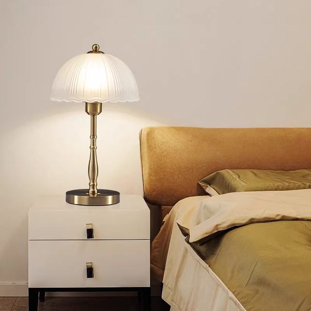 Modern Minimalist Dimmable Bedroom Table Lamp Bedside Lamp Nordic Light Luxury Decoration Wedding Master Bedroom Touch Glass